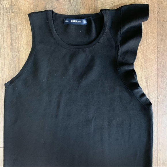 Zara knit black sleeveless with one flutter top size small - Picture 2 of 2